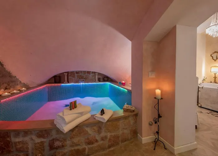 St.peter's Mirror - Romantic View Apartment