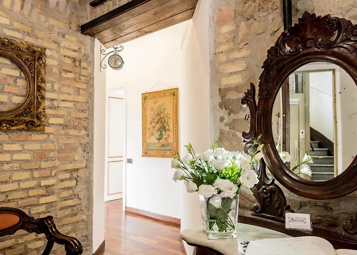 St.peter's Mirror - Romantic View Apartment